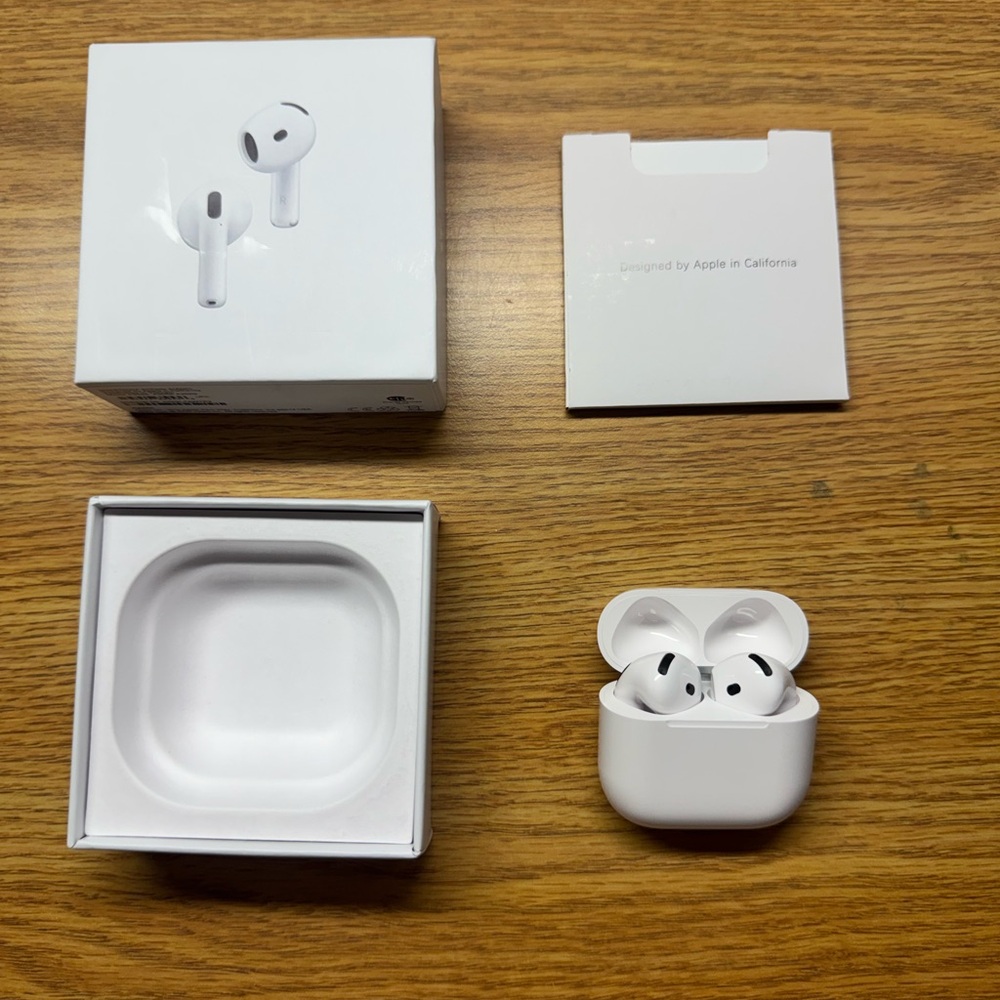 AirPods 4 ANC